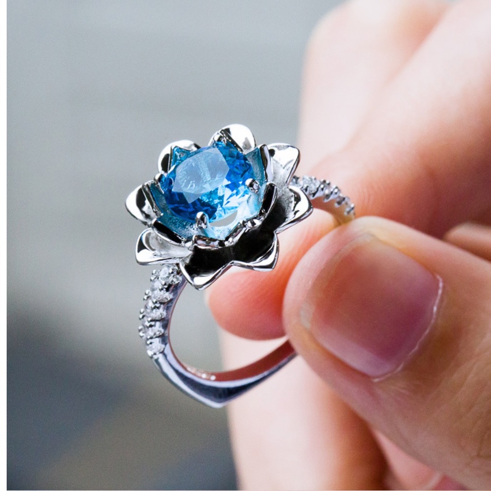 NEW! BLUE DIAMOND SOLITAIRE LOTUS FLOWER RING - Picture 4 of 5